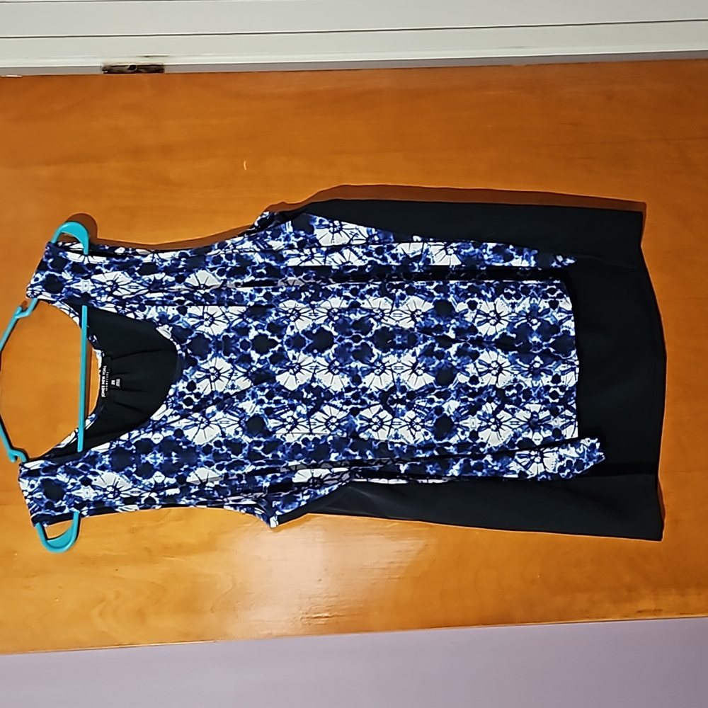 Women's Jones New York patterned tank top size 2X